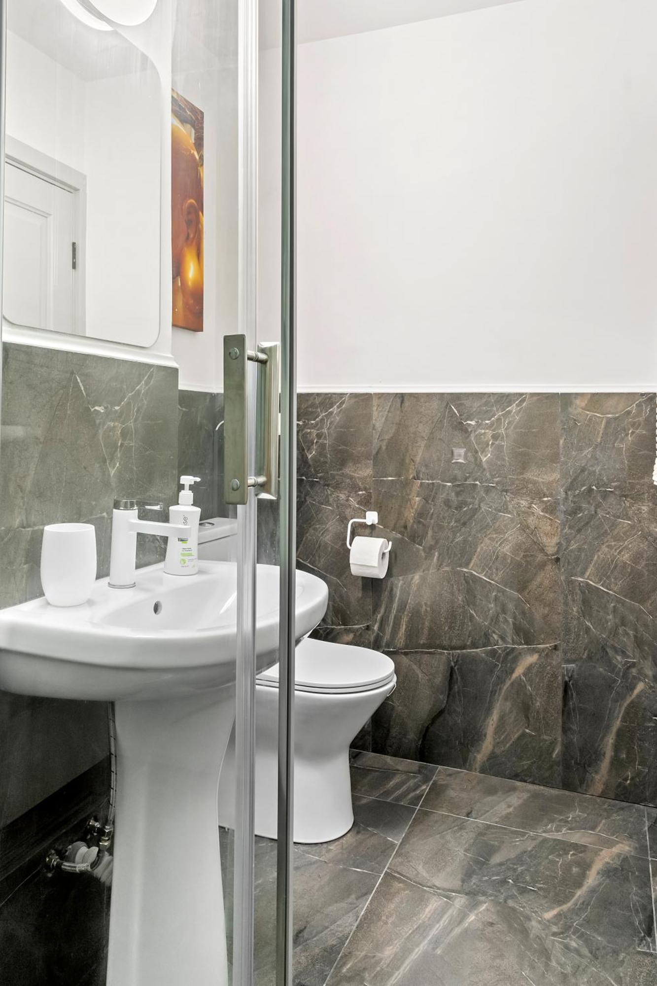 Unirii Zen Apartment Iasi Ngoại thất bức ảnh